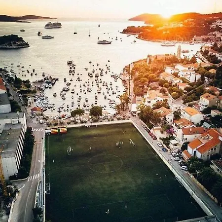 Sweet Dreams 3* Hvar Town